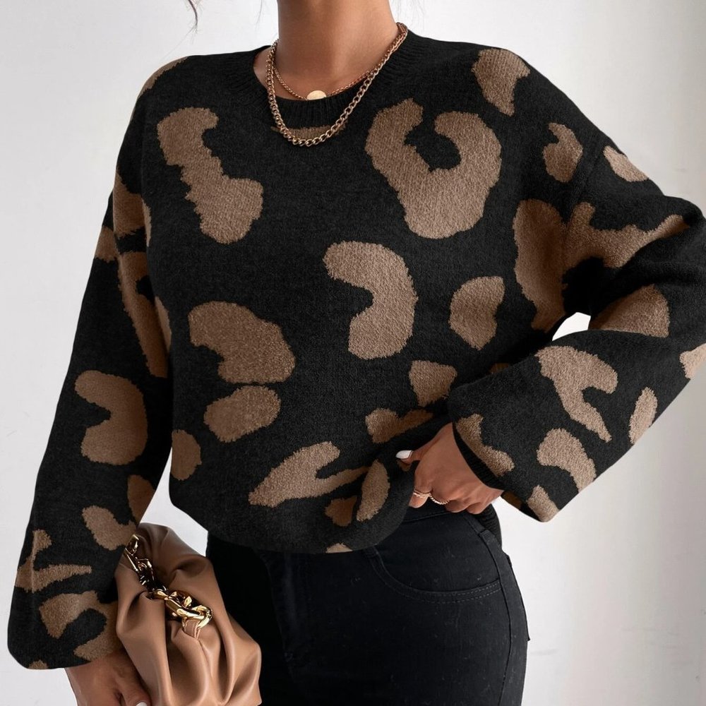 Black Preppy Womens leopard Print Sweater - Picture 3 of 5